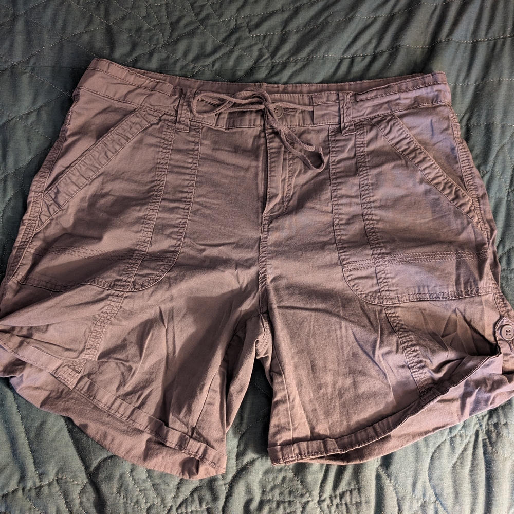 Women's Casual Cargo Shorts in Gray